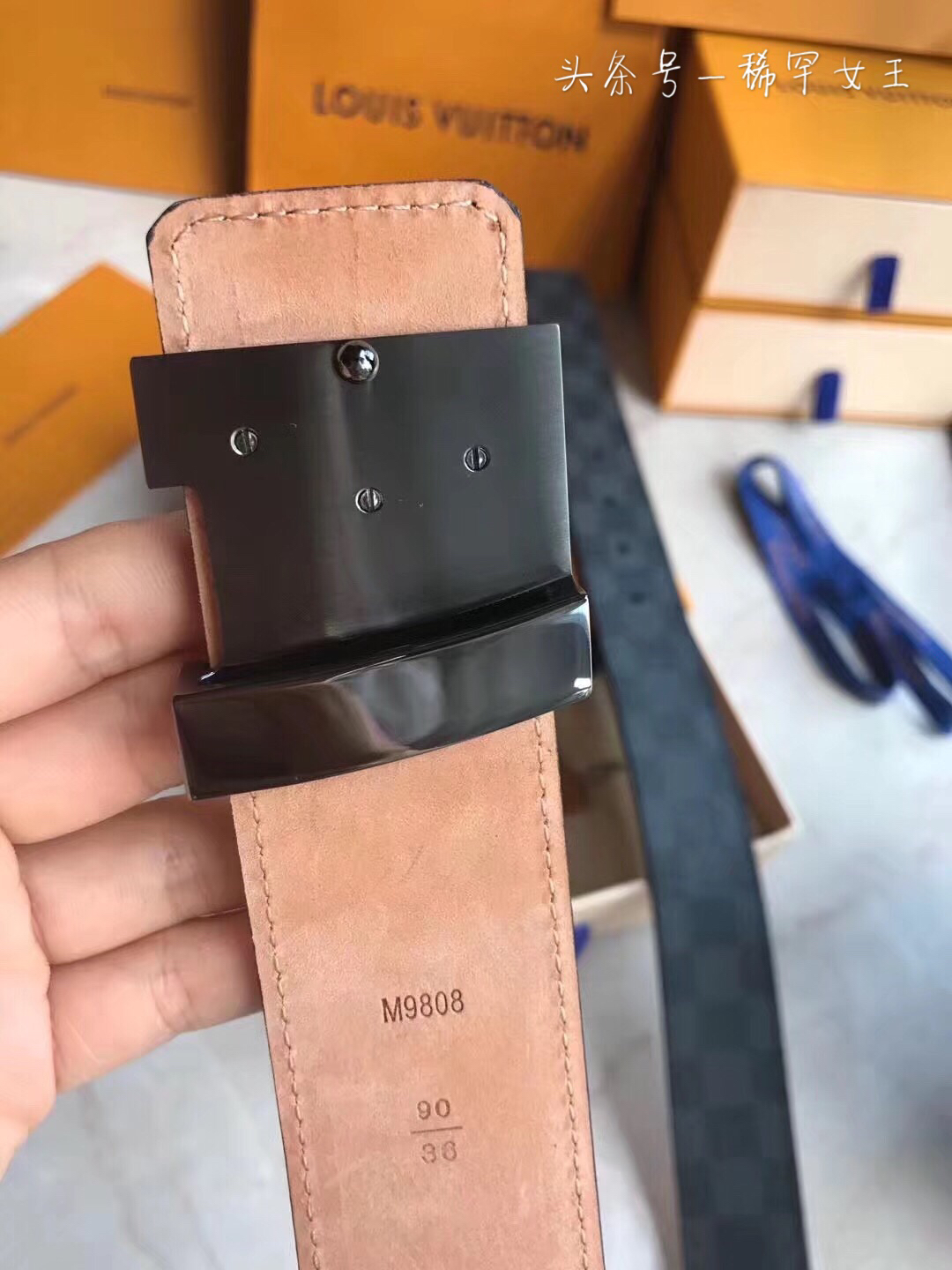 lv男士皮带哪款最经典,各界精英都爱lv的皮带