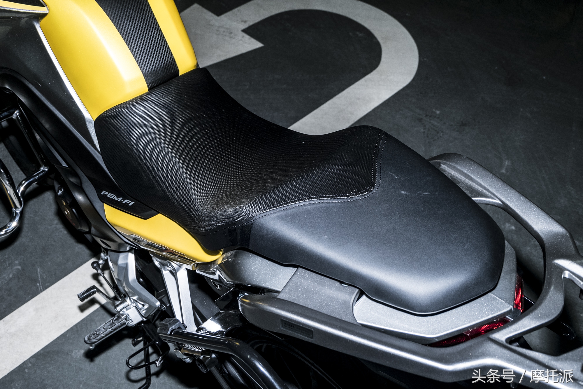 五羊本田猛鸷cb190x怎么换机滤,五羊本田猛鸷cb190x凸轮轴问题