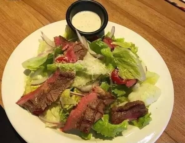 举铁界最性感的护士——CarinaLinn这么美丽的人生