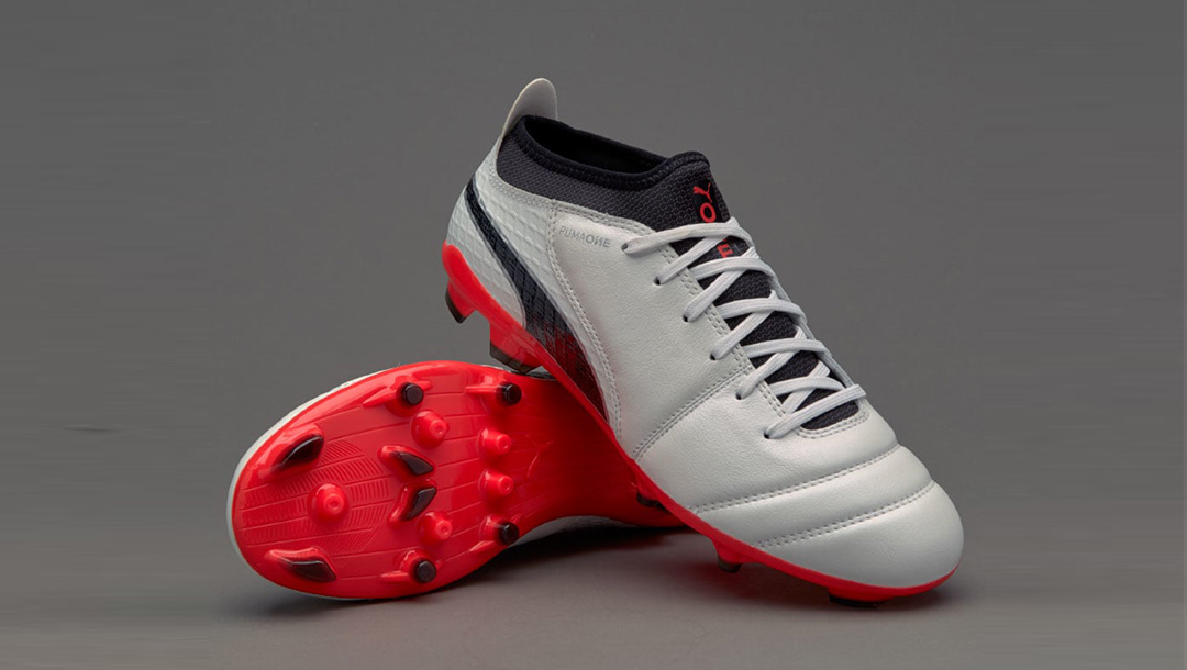 鹿晗足球鞋什么牌子,鹿晗上脚adidas球鞋