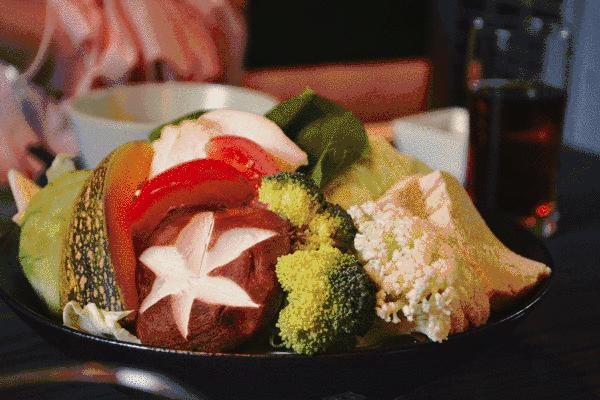 不旅行如何消耗时间,不去旅行不出门国庆假期要怎么过