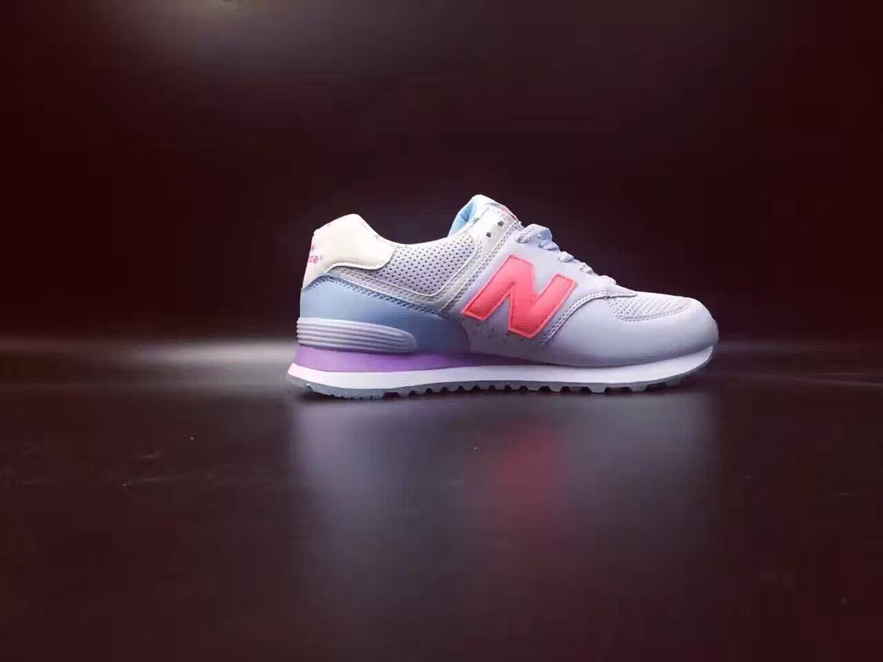 新百伦韩国超火,新百伦爆火鞋