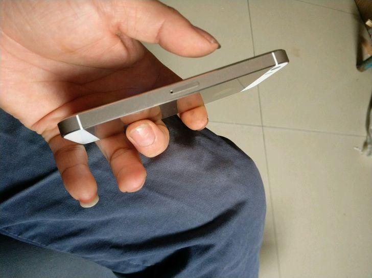 500块的苹果5se,500块的iphone手机