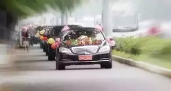 帮人开婚车会影响运势吗,在路上碰到婚车是什么征兆