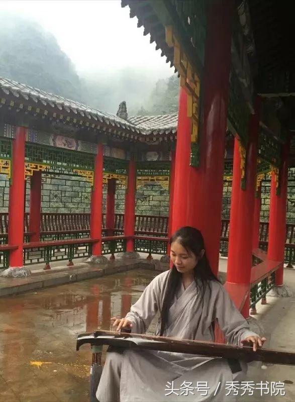 姑娘，你这么优雅，请问师从何处？