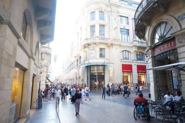 布鲁塞尔有什么风景 (布鲁塞尔被誉为欧洲最美丽的广场)