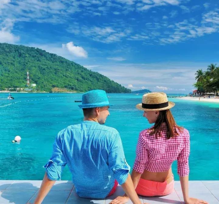 童话般Tiffany蓝！全球第1家抗衰门店落户天津！终于被我找到了！