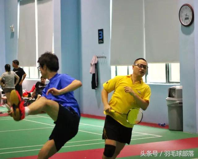 羽毛球双打十大必备经验,老司机讲述羽毛球双打配合