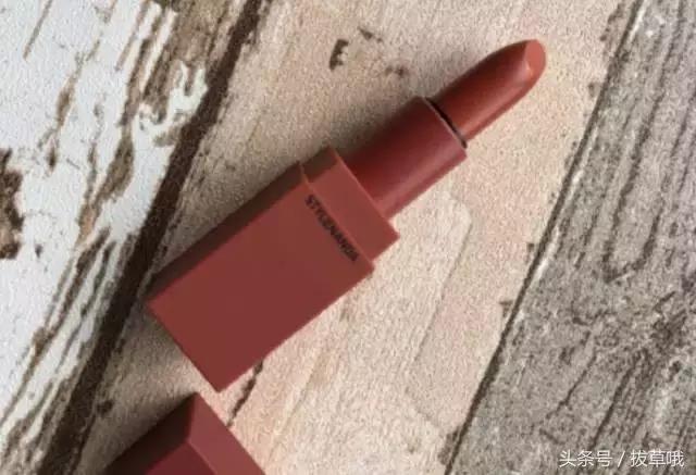 黄皮玫瑰色口红,兰蔻黄皮显白口红秋冬