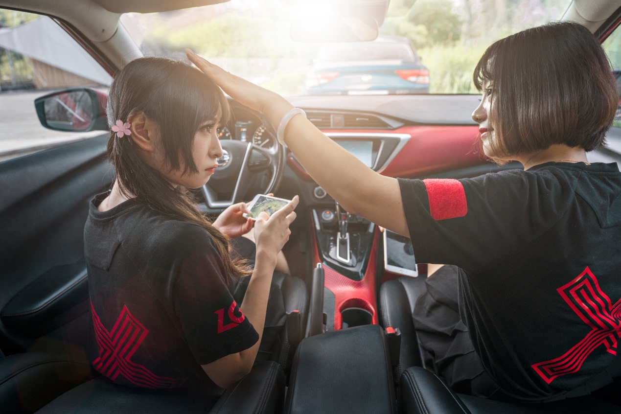 东风日产蓝鸟2020款测评,试驾2020款日产蓝鸟手动精致版