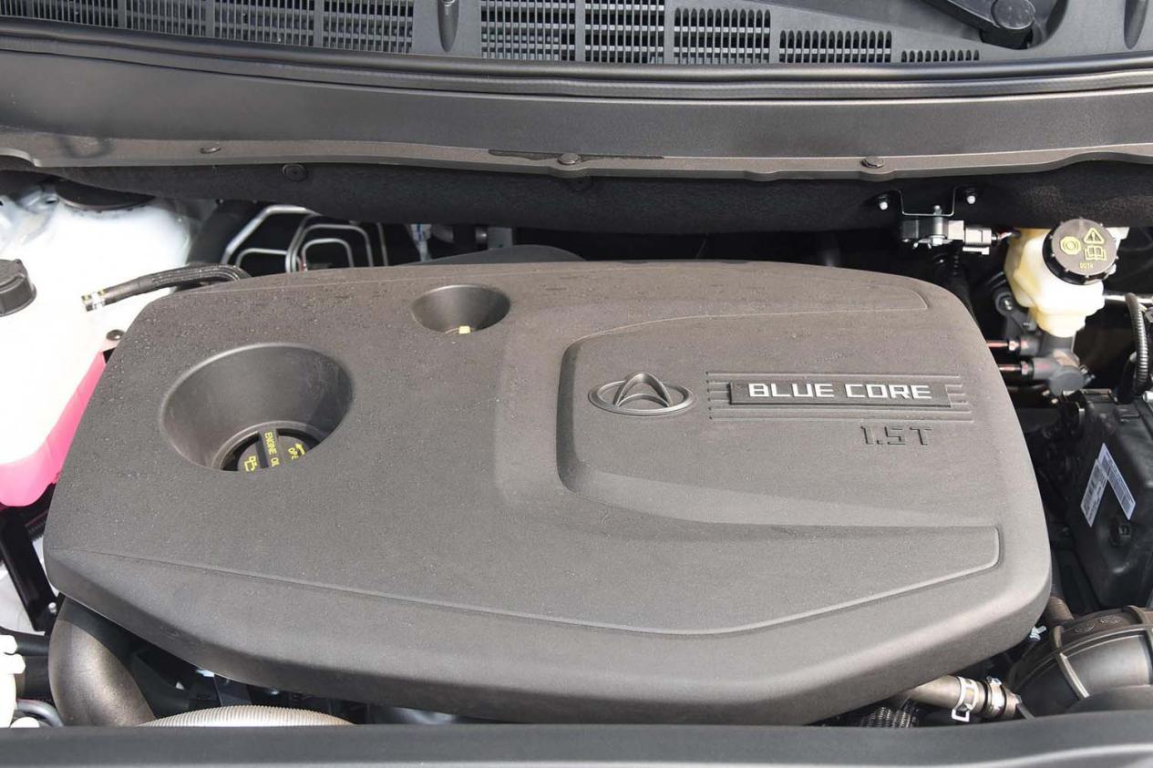 长安欧尚a800智能互联配置,长安欧尚a800国六标准版深度试驾