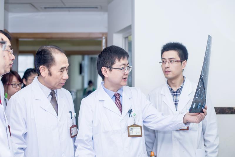 心脏支架可以做头部磁共振吗,心脏装支架可否做头颅磁共振