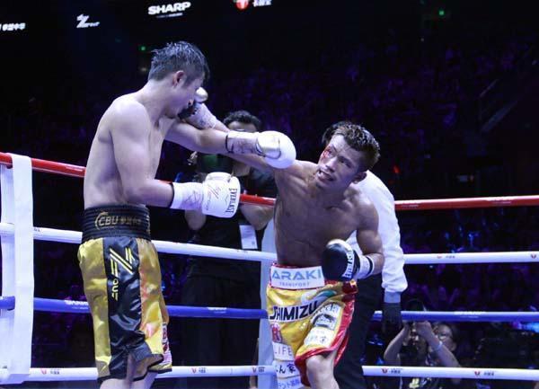 邹市明与日本拳手输得很惨视频,日本送酒工被ko视频