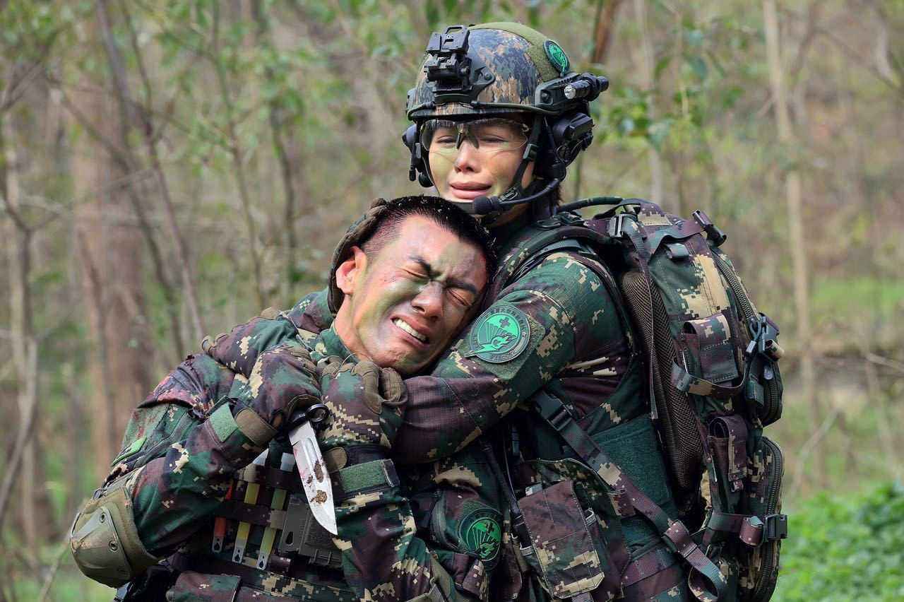 曾是刘欢保镖，流落街头没饭吃险自杀，北漂跑龙套今硬汉形象爆红