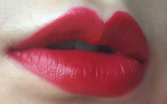 化妆包里有什么口红好用,化妆包里的口红推荐