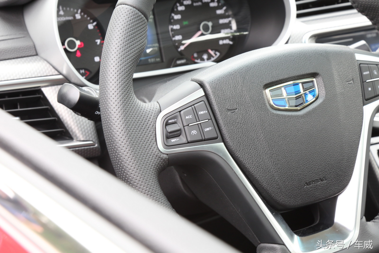 吉利帝豪gs2018款领潮版试驾,吉利帝豪gs测试