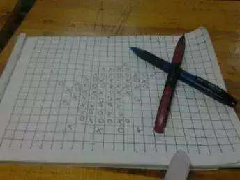 适合课堂玩的课堂游戏,老师上课玩游戏的视频