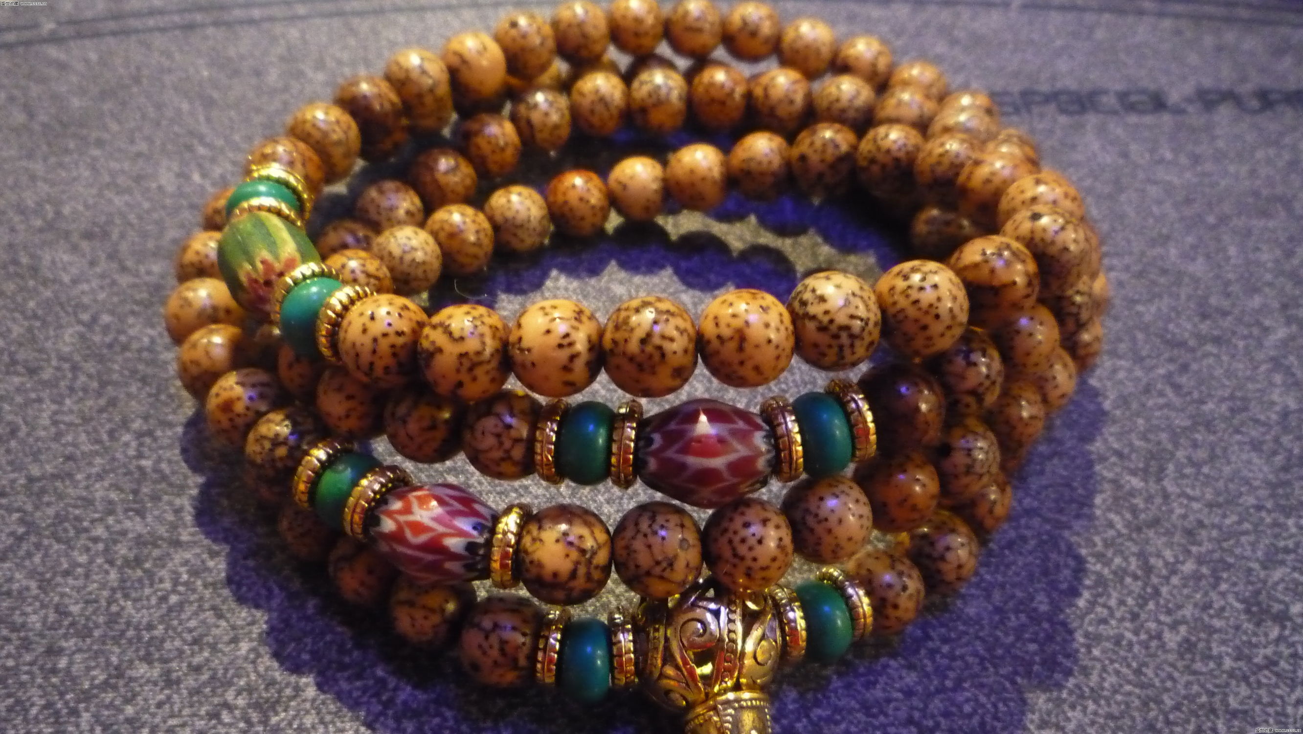 新买的星月菩提手链怎么保养,星月菩提可以上油保养吗