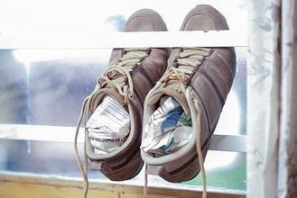 磨脚的鞋子怎么处理,鞋子后跟磨脚怎么办