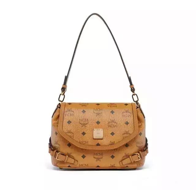 mcm韩国免税店官网价格表,mcm韩国代购比国内一般便宜多少