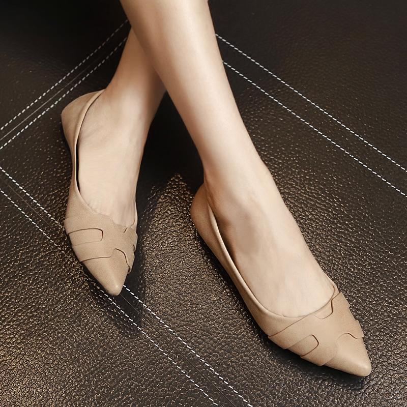 秋天也要招桃花,尖头鞋让你美出天际