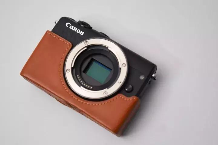 小巧便捷的佳能相机推荐,佳能m系列入门微单哪个好