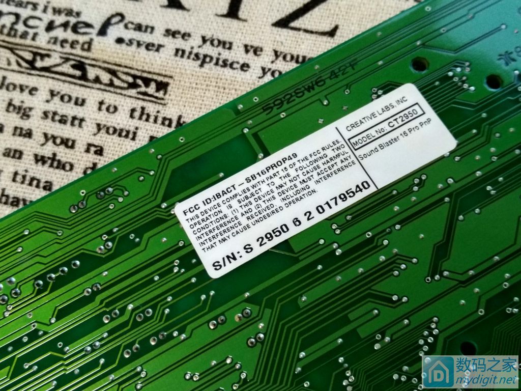 创新soundblaster5.1外置声卡,创新soundblasterawegold声卡