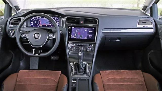 那一抹发自灵魂的疯狂与陪伴，43年来从未变过