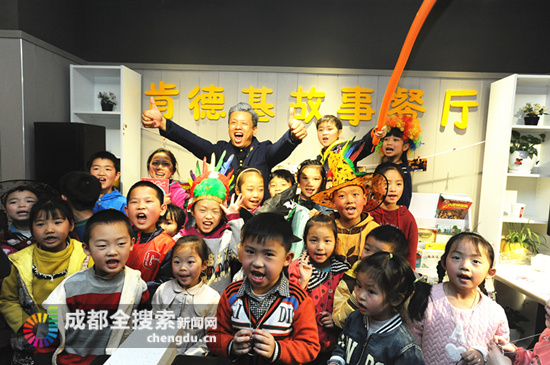 魔王飞天魔术揭秘,成都魔术揭秘