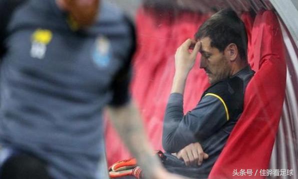 为省工资波尔图借故封杀“圣卡西”?经纪人出面解释,主帅难服众