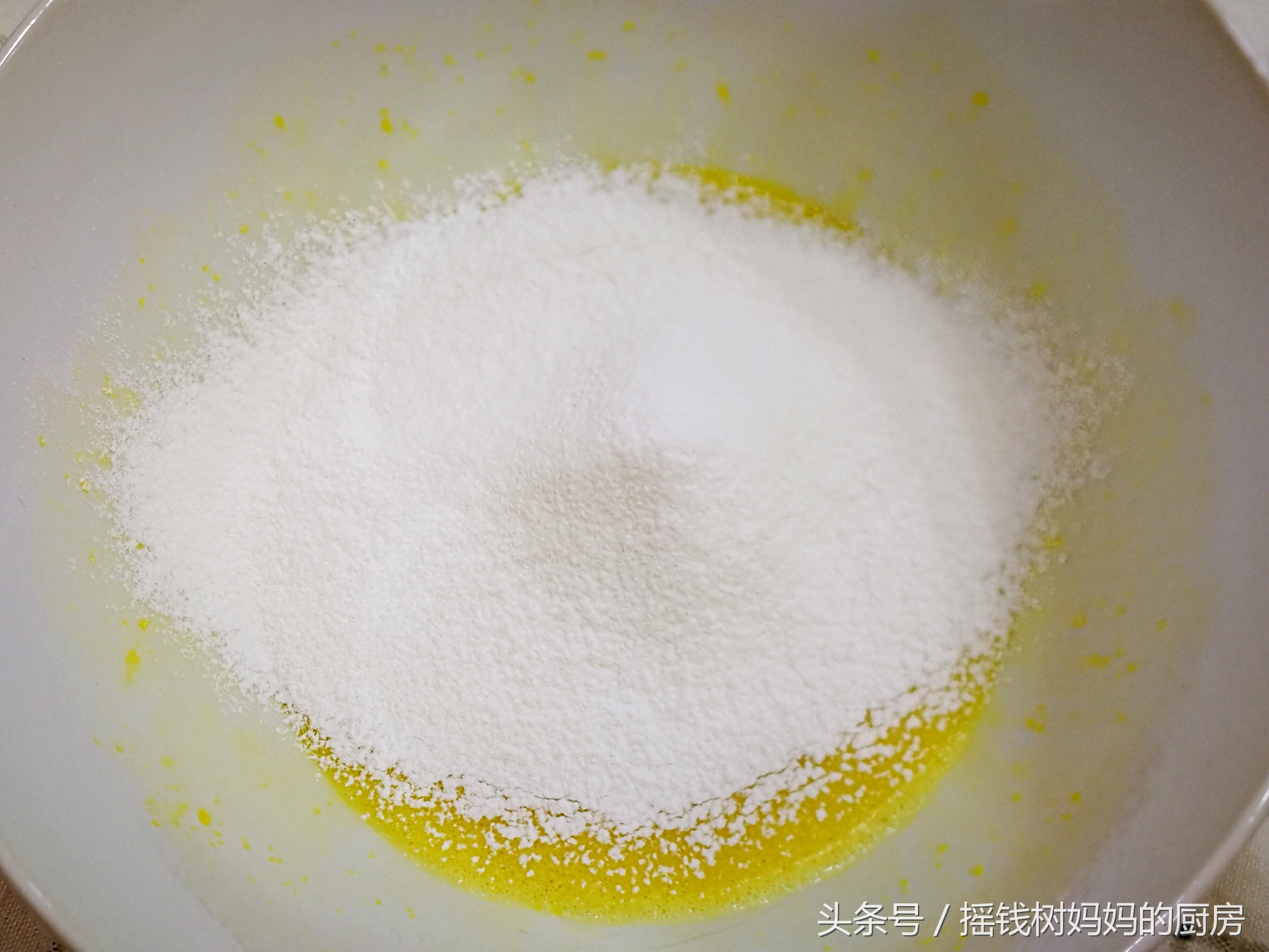 清爽柠檬蛋白派,好吃的法式柠檬蛋白派