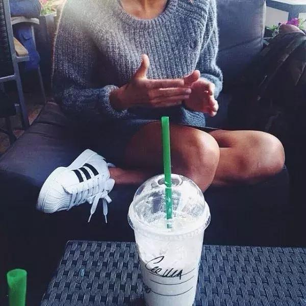 阿迪达斯老款经典,阿迪男鞋经典款