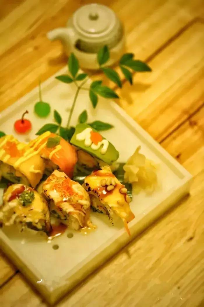 网红去武汉花潮日料店,湖北网红日料店