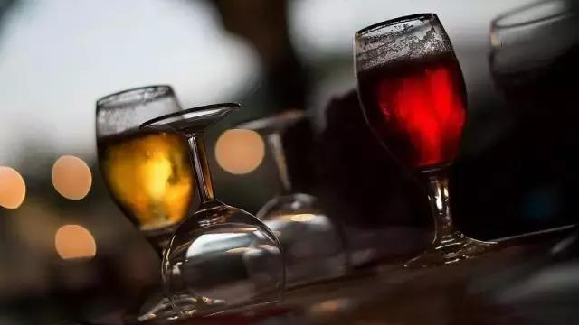 买到无中文标签葡萄酒赔偿,买葡萄酒因中文标签索赔十倍安徽