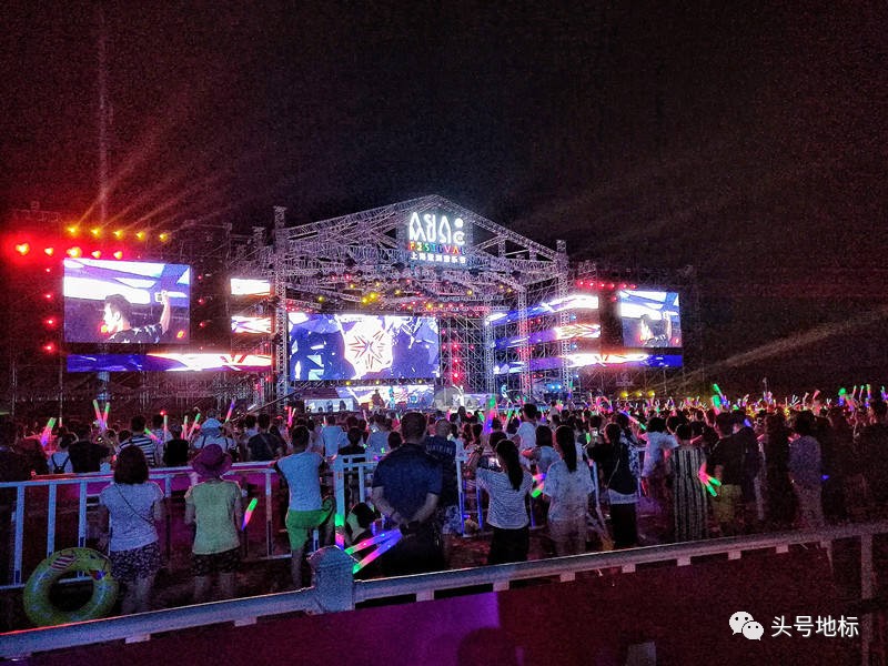 上海碧海金沙沙滩,上海碧海金沙素材