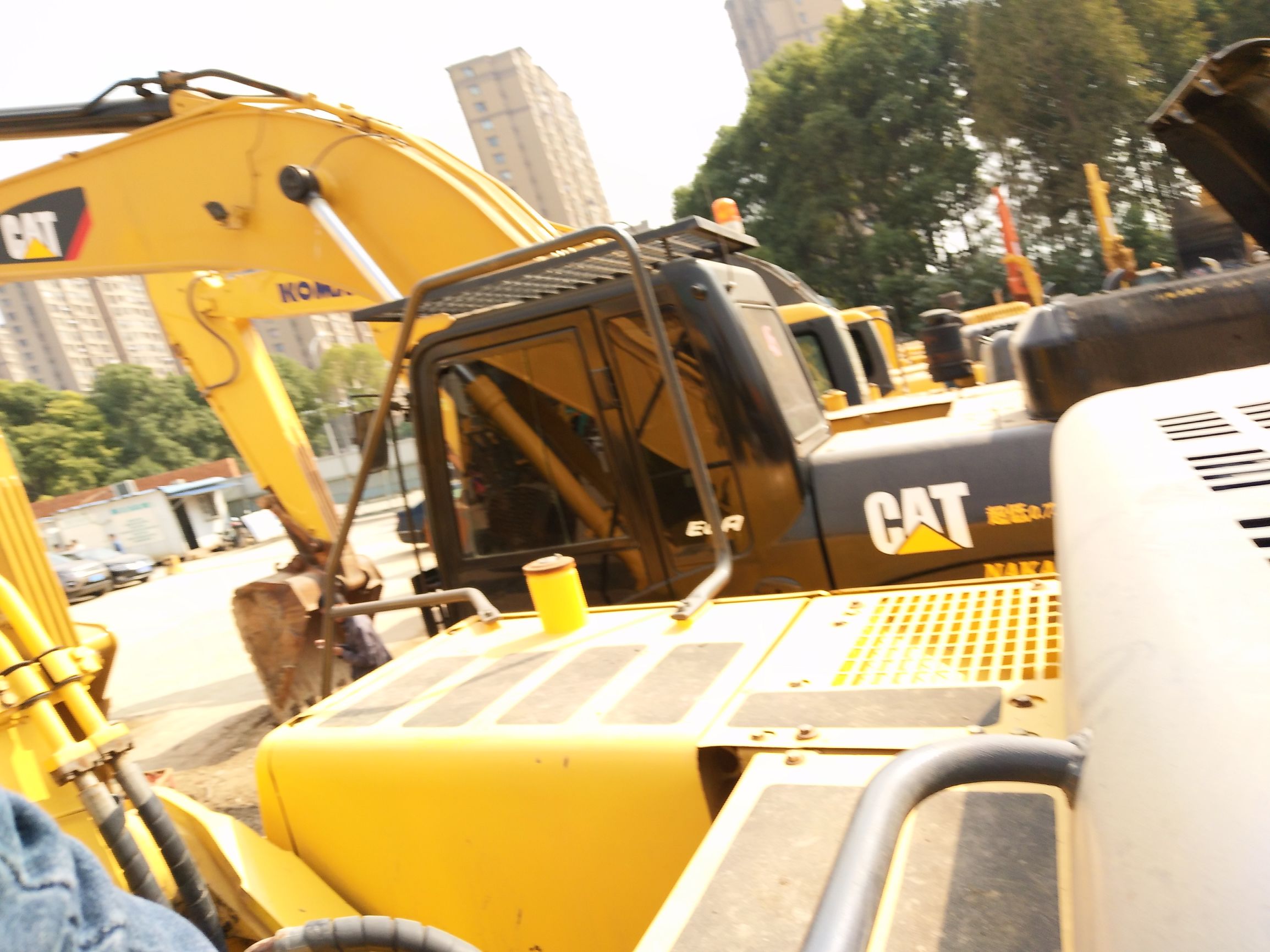 最便宜的小松360需要多少钱,10年小松360和12年小松360区别