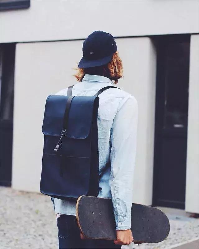 “双十一”不仅是女生专利，这10只设计师男包推荐给你！