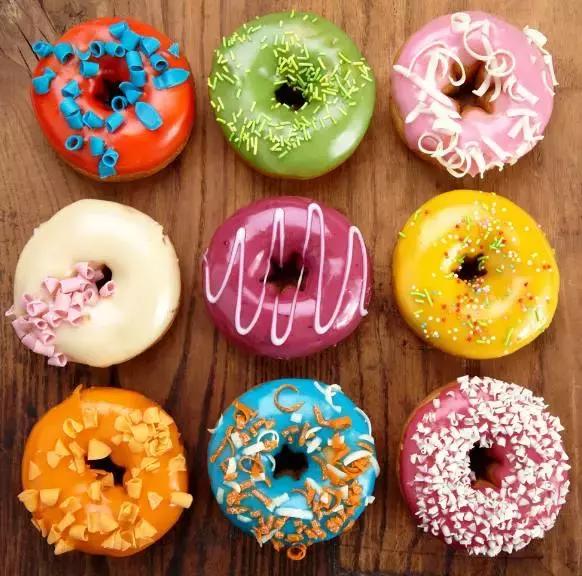 头皮痒头发油还大把脱发是怎么了,头油头皮痒脱发是什么原因