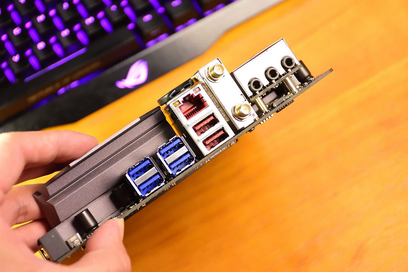 rogstrixb365fgaming开箱,rogstrixx370超频