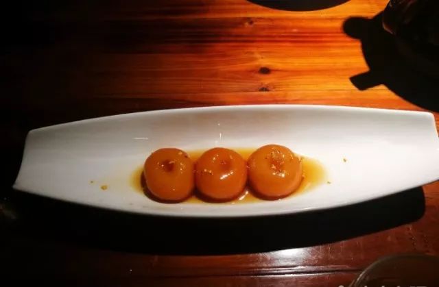 广州岗顶美食街,岗顶地铁口美食街