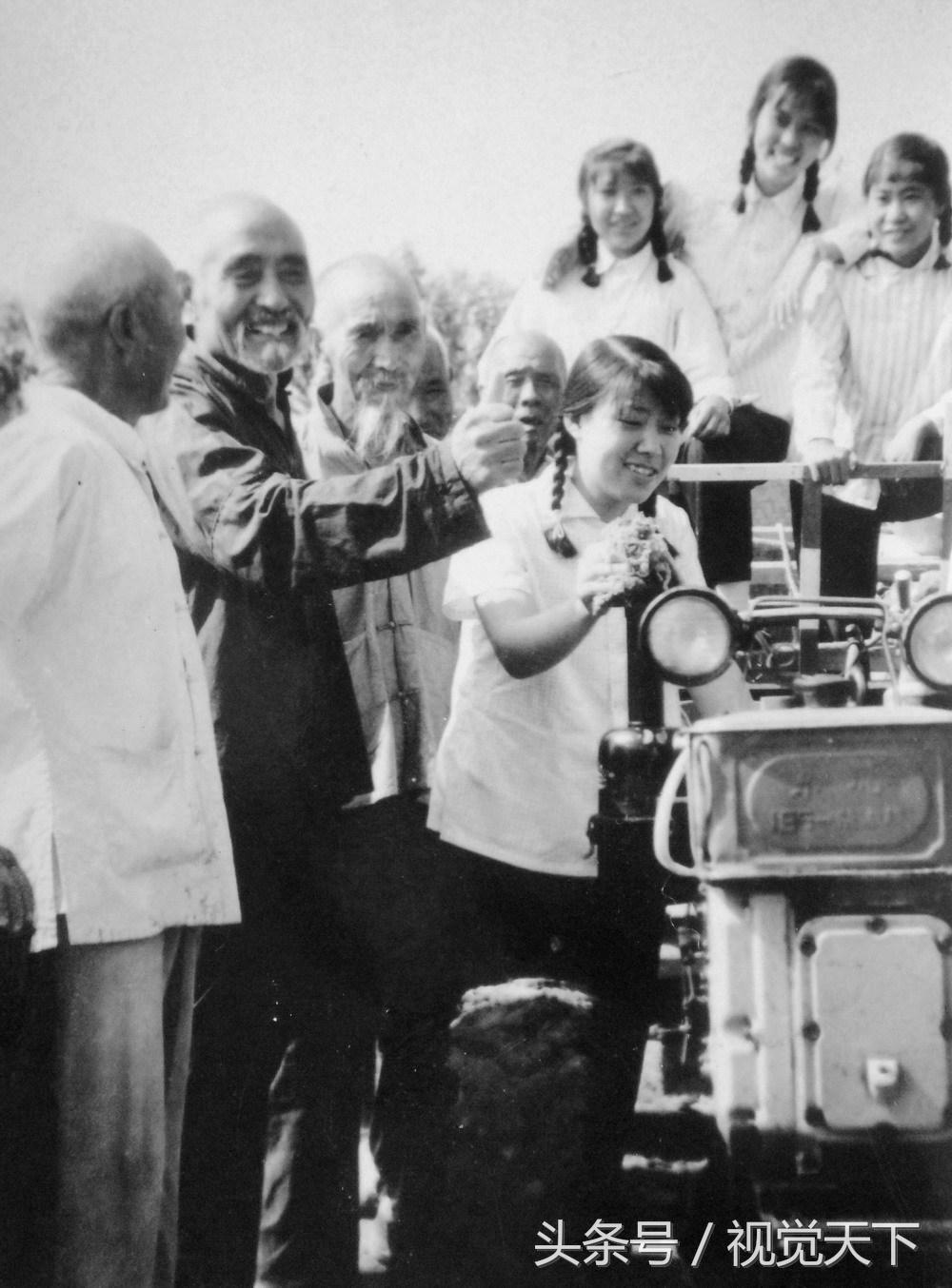 81岁老人拍摄视频,70岁老人生活纪录片视频