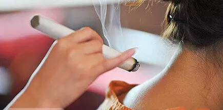 艾灸治疗肩周炎,是健康安全的优选方案