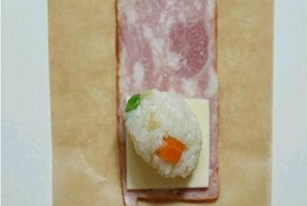 超火的培根芝士饭团也太好吃了,日本芝士培根饭团