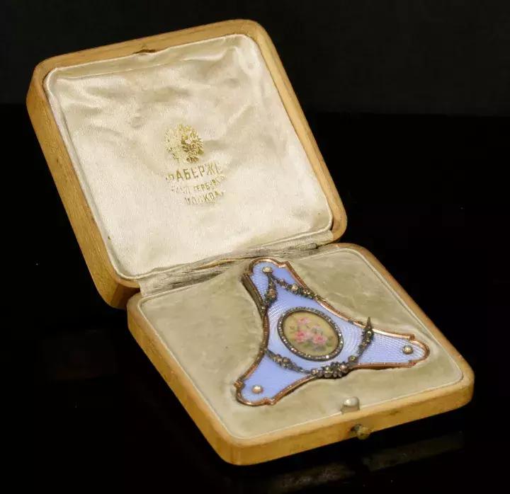 法国拍卖珠宝首饰,美国拍卖会捡漏珠宝