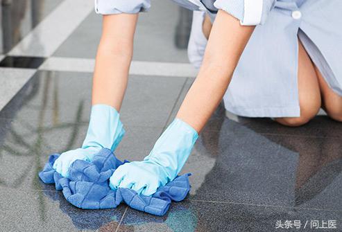 运动后膝盖疼痛的原因和解决方法,跑步后膝盖疼痛的原因和解决方法