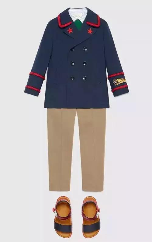 pantone流行色衣服,pantone2022流行色服装搭配