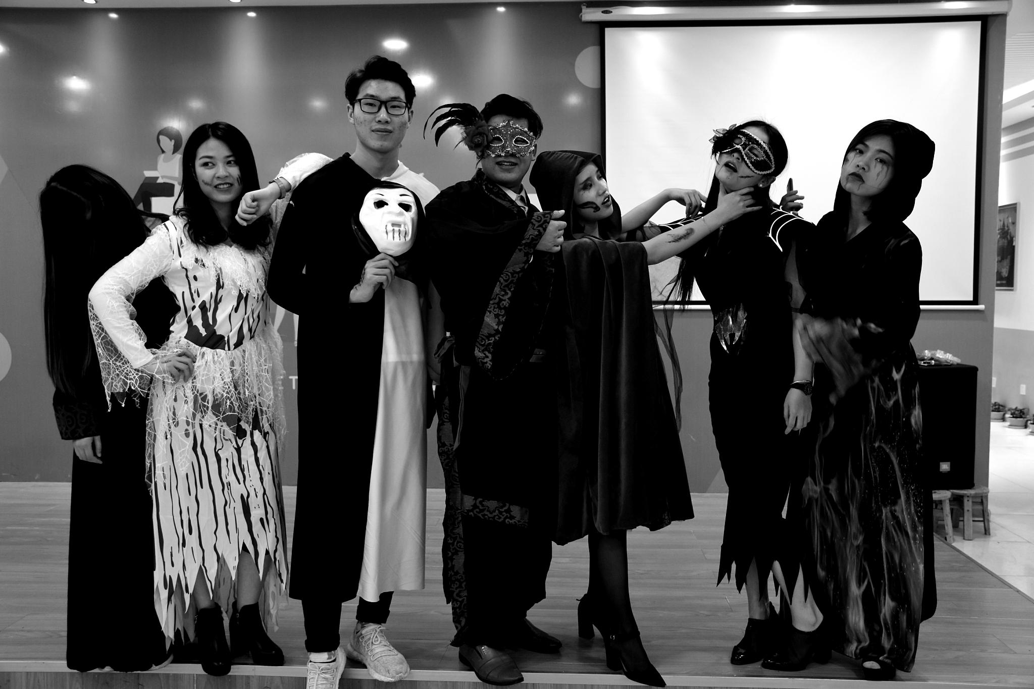 万圣惊魂夜，昆明浸泡村与你一起度过