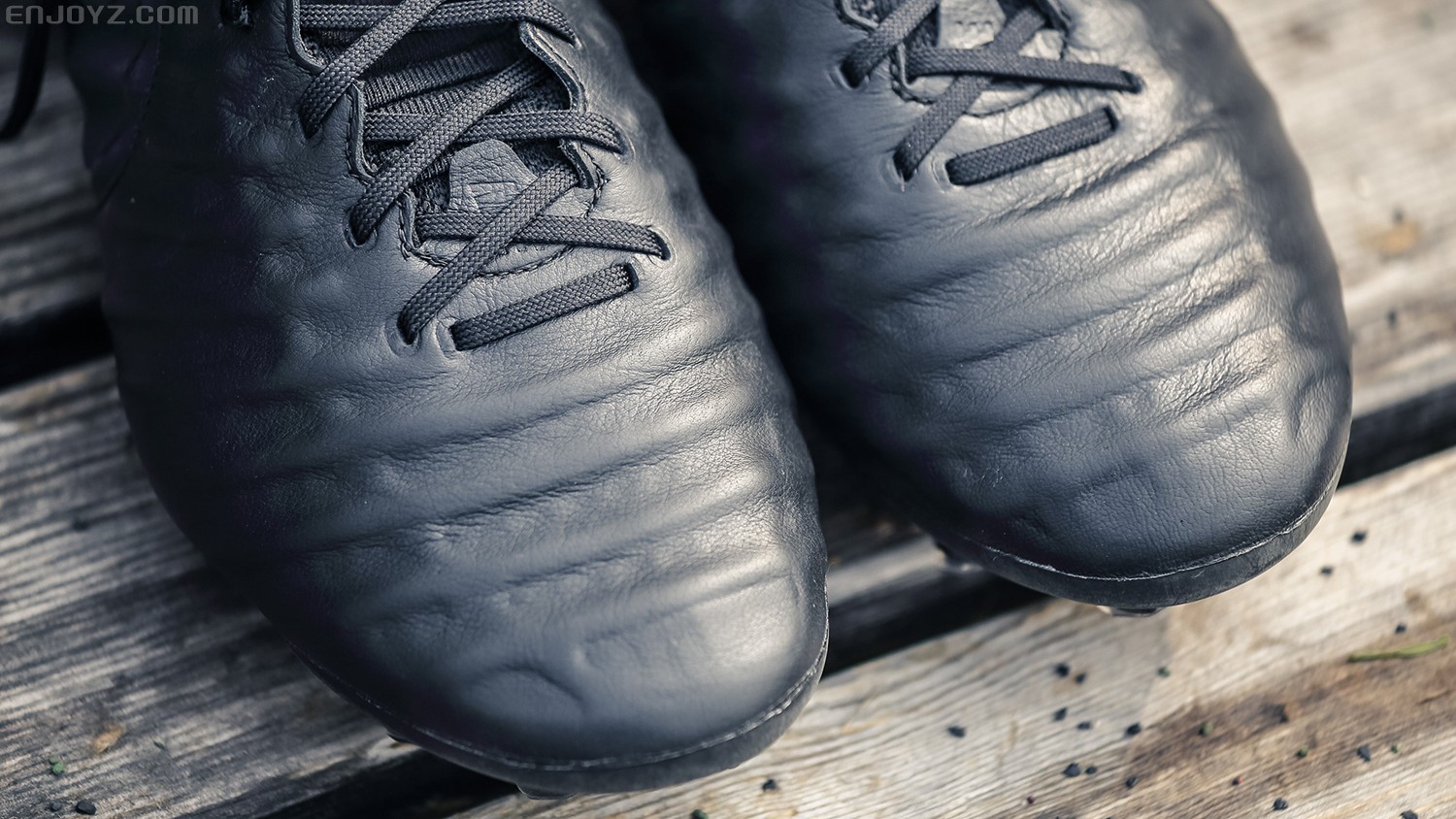 传奇7足球鞋特点,传奇7足球鞋新配色