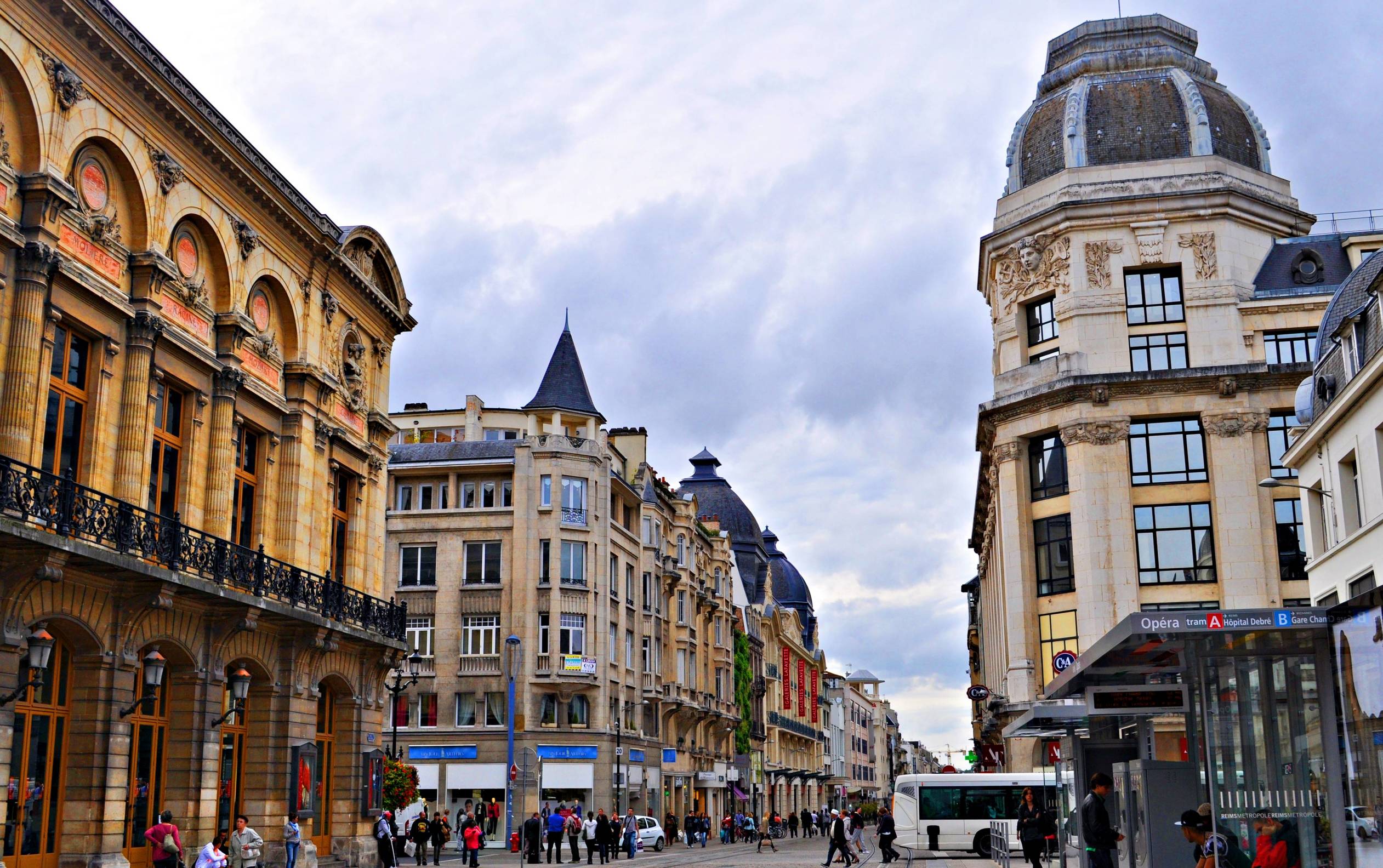 法国香槟之乡在哪里,香槟小镇法国