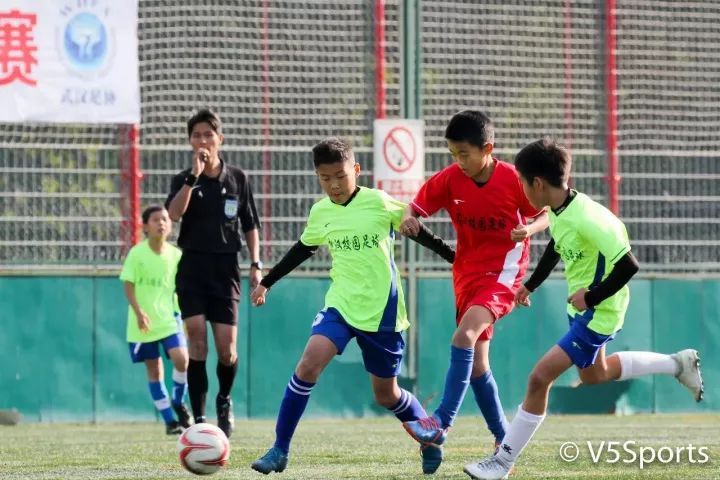 2023年武汉青少年校园足球联赛,校园足球点燃中国足球新希望
